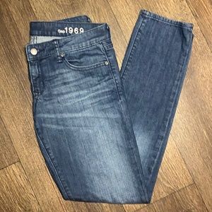 GAP 1969 Women’s jeans. Size 28/6 Regular.